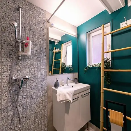 Amazonia ~ Balneo ~ Arrivee Autonome *